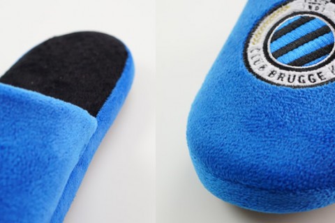 Custom slippers detail front and back